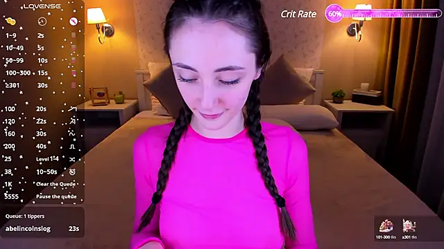 Snapshot of Lexi_Split chatting on 01/14/25, 04:29 Lexi Split online show from 01/14/25, 04:29