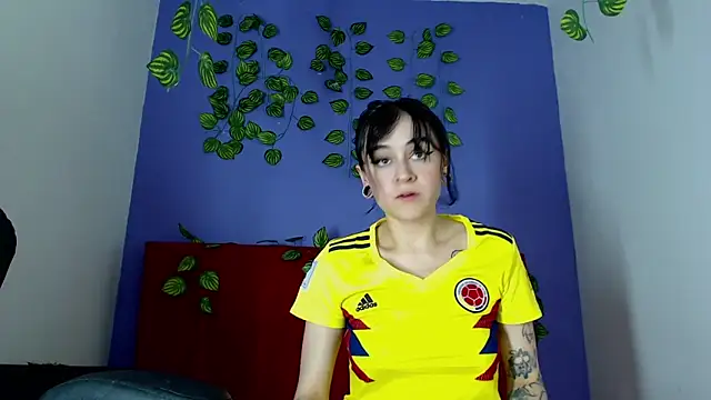 Snapshot of amarycm969 chatting on 03/21/25, 12:51 amarycm969 online show from 03/21/25, 12:51