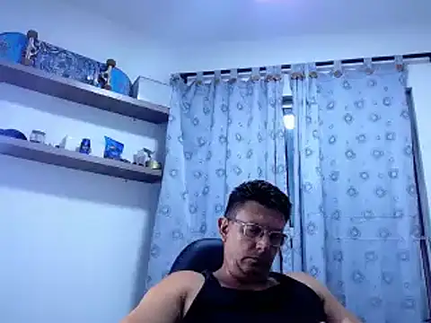 Snapshot of pedropicapi chatting on 01/15/25, 01:12 pedropicapi online show from 01/15/25, 01:12