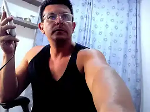 Snapshot of pedropicapi chatting on 03/11/25, 09:48 pedropicapi online show from 03/11/25, 09:48