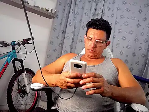 Snapshot of pedropicapi chatting on 10/01/25, 01:55 pedropicapi online show from 10/01/25, 01:55