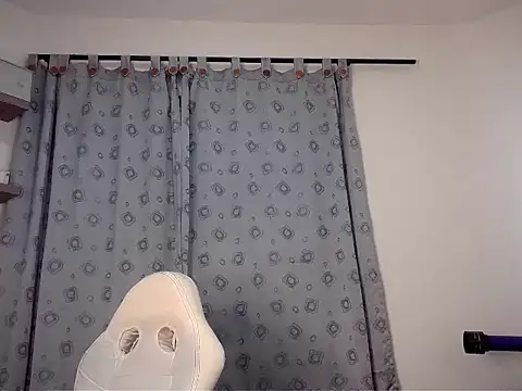 Snapshot of pedropicapi chatting on 11/07/25, 02:44 pedropicapi online show from 11/07/25, 02:44