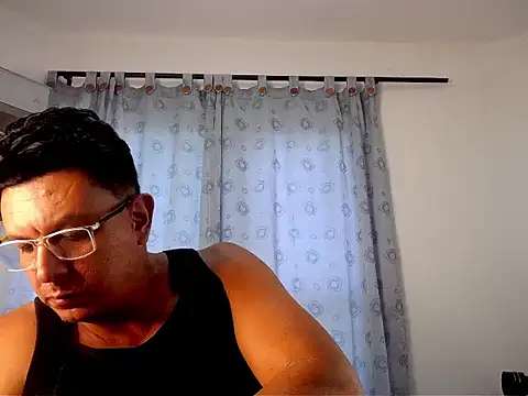 Snapshot of pedropicapi chatting on 12/02/25, 06:03 pedropicapi online show from 12/02/25, 06:03