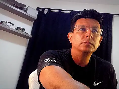 Snapshot of pedropicapi chatting on 02/01/26, 11:03 pedropicapi online show from 02/01/26, 11:03