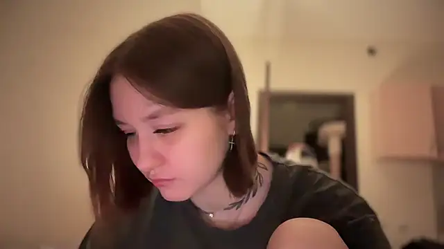 Snapshot of Isabel-Bailey chatting on 02/13/25, 09:49 Isabel-Bailey online show from 02/13/25, 09:49