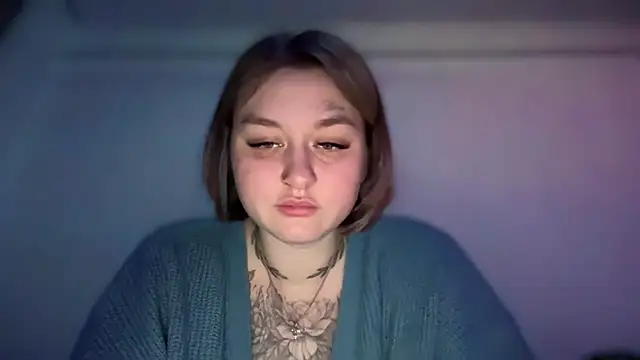 Snapshot of Isabel-Bailey chatting on 10/28/25, 09:06 Isabel-Bailey online show from 10/28/25, 09:06