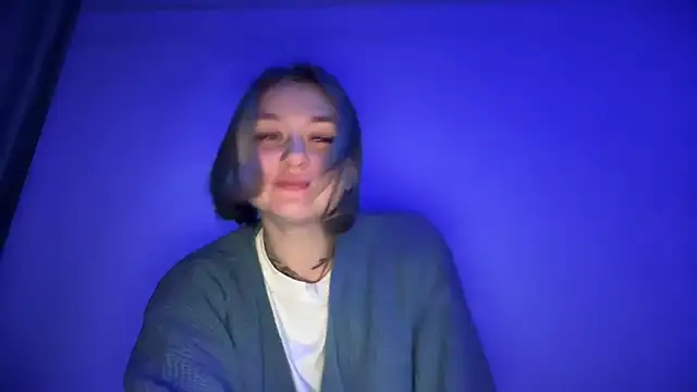 Snapshot of Isabel-Bailey chatting on 10/31/25, 08:54 Isabel-Bailey online show from 10/31/25, 08:54