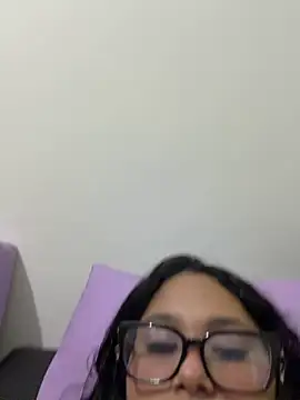 Cuteprincess21 online show from 05/20/26, 11:22