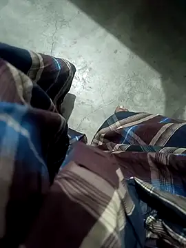 imrandidar22 online show from 03/15/25, 08:43