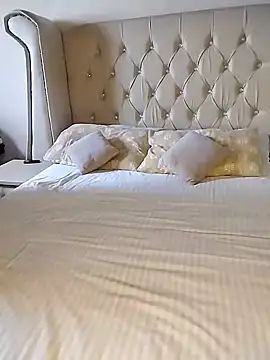 Snapshot of makaviwe chatting on 01/21/25, 08:08 makaviwe online show from 01/21/25, 08:08