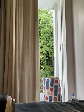 YesTheSexiest online show from 12/08/24, 03:56