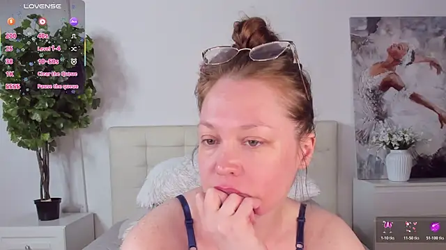 CutieGinger online show from 05/10/26, 10:37