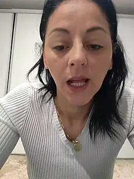 Snapshot of bruneta_sexy23 chatting on 03/19/25, 05:08 bruneta sexy23 online show from 03/19/25, 05:08