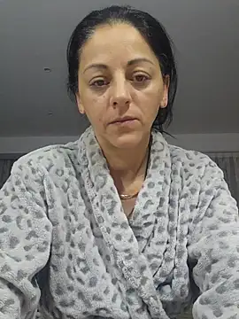 bruneta sexy23 online show from 05/18/26, 04:07