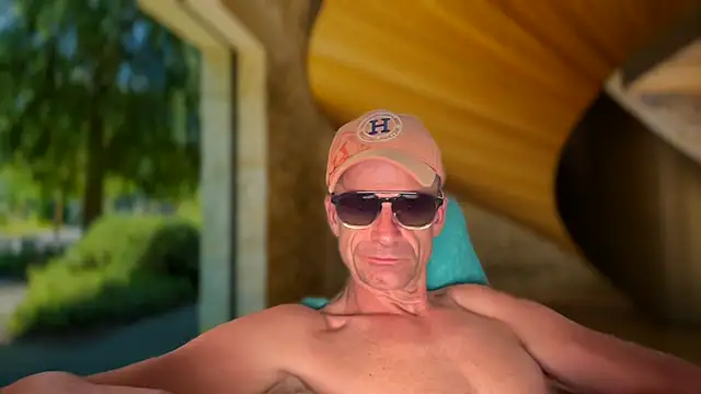 Amsterdaman online show from 07/10/26, 06:32