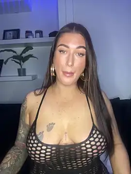 Snapshot of MissyLeeX chatting on 12/13/24, 07:32 MissyLeeX online show from 12/13/24, 07:32