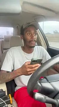 Snapshot of ITSONLYKENNY chatting on 02/14/25, 05:25 ITSONLYKENNY online show from 02/14/25, 05:25