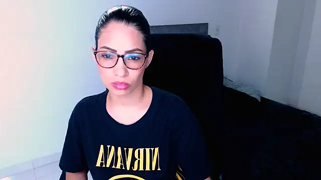 Snapshot of diana__34 chatting on 05/15/26, 12:17 diana 34 online show from 05/15/26, 12:17