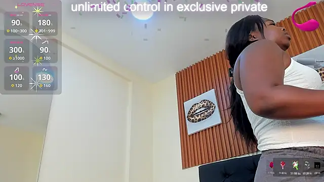 Cristale69 online show from 02/16/26, 06:59