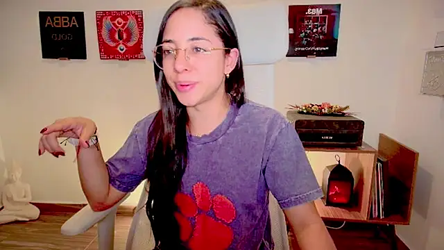 adriana  sosa  online show from 12/09/24, 11:34