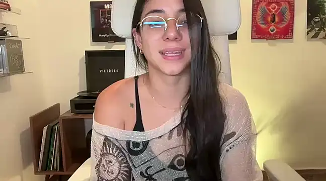 adriana  sosa  online show from 01/10/25, 12:17