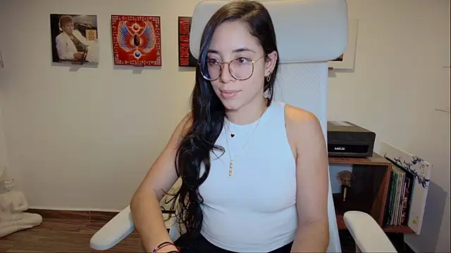 adriana  sosa  online show from 12/03/25, 11:58