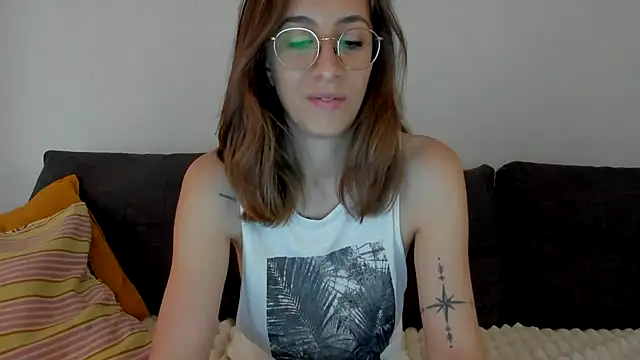 DesireMore90 online show from 05/05/26, 04:15