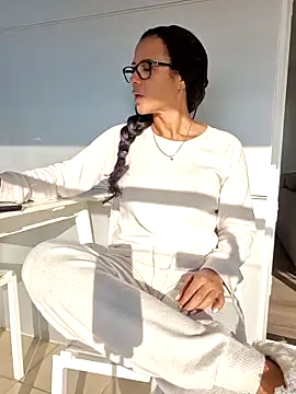 Allana Squirt online show from 11/27/25, 08:38