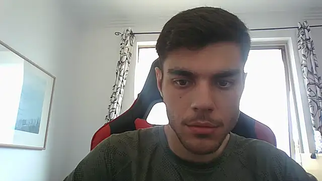 Snapshot of Omarnede chatting on 11/18/25, 05:56 Omarnede online show from 11/18/25, 05:56