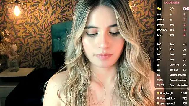 Snapshot of KiaraCarter chatting on 02/11/25, 10:50 KiaraCarter online show from 02/11/25, 10:50