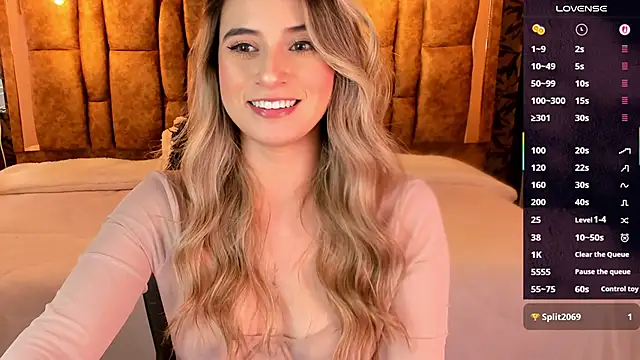 Snapshot of KiaraCarter chatting on 09/24/25, 08:01 KiaraCarter online show from 09/24/25, 08:01