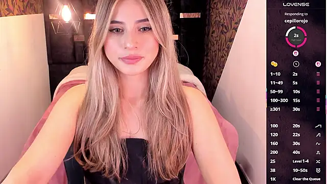 Snapshot of KiaraCarter chatting on 12/05/25, 02:58 KiaraCarter online show from 12/05/25, 02:58