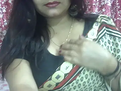 Snapshot of Lusty_Wife1 chatting on 02/27/26, 07:25 Lusty Wife1 online show from 02/27/26, 07:25