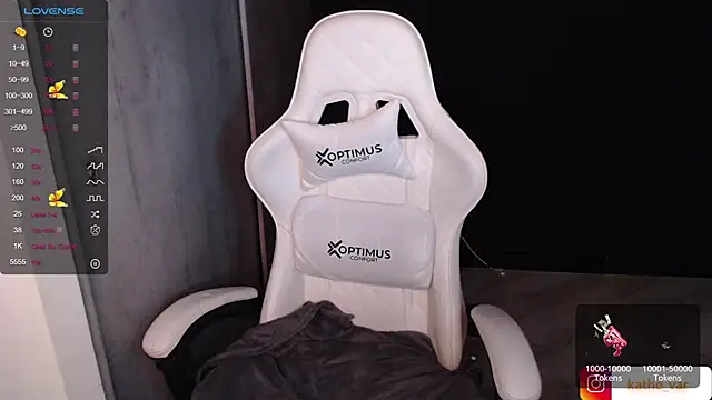 Snapshot of kathe03 chatting on 02/22/25, 12:16 kathe03 online show from 02/22/25, 12:16