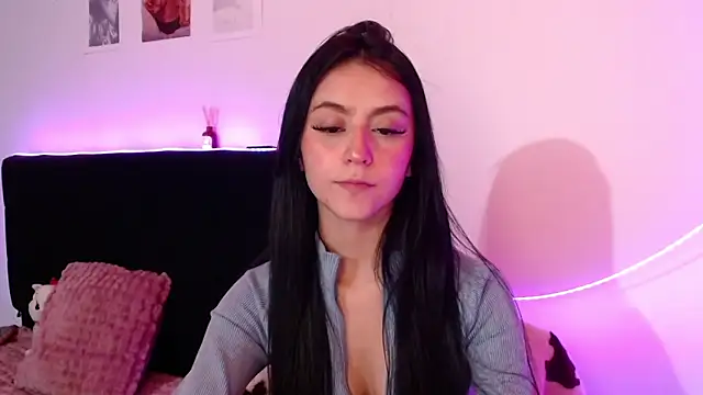 Snapshot of Coralinnee_ chatting on 03/20/25, 04:40 Coralinnee online show from 03/20/25, 04:40