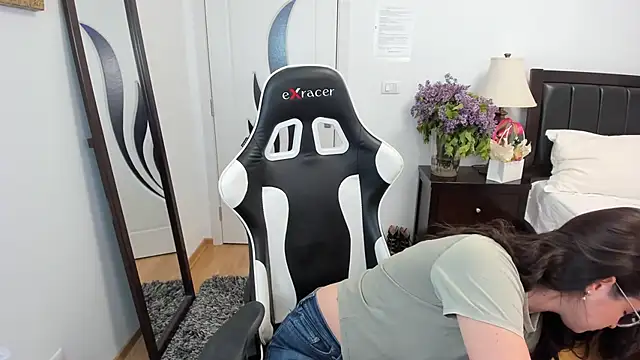 AmyPure  online show from 05/05/26, 04:09