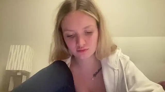 Snapshot of mariemelissah chatting on 01/19/25, 05:28 mariemelissah online show from 01/19/25, 05:28