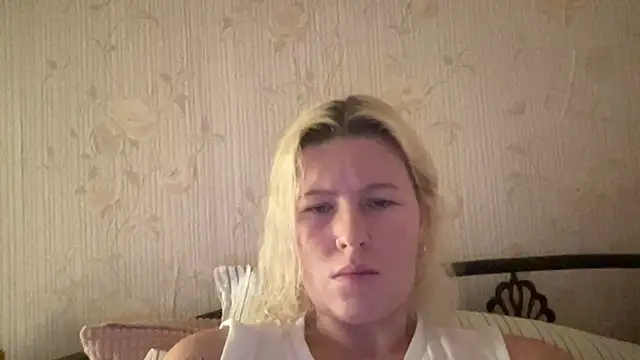 moonamii online show from 12/24/24, 06:28