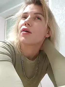 Snapshot of Linda_Gregory chatting on 01/17/25, 12:20 Linda Gregory online show from 01/17/25, 12:20