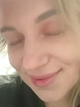 Snapshot of Linda_Gregory chatting on 03/19/25, 05:30 Linda Gregory online show from 03/19/25, 05:30