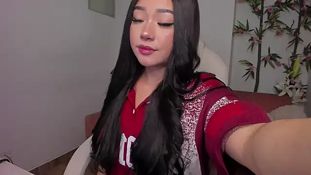 Lulu Sakura  online show from 11/21/25, 04:44