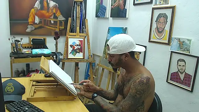 Snapshot of color_beat17 chatting on 12/04/24, 07:01 color beat17 online show from 12/04/24, 07:01