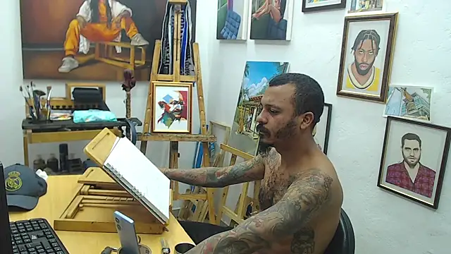 Snapshot of color_beat17 chatting on 12/04/24, 10:08 color beat17 online show from 12/04/24, 10:08