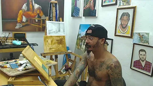 Snapshot of color_beat17 chatting on 12/08/24, 01:14 color beat17 online show from 12/08/24, 01:14