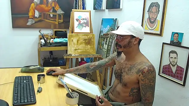 Snapshot of color_beat17 chatting on 12/12/24, 12:55 color beat17 online show from 12/12/24, 12:55