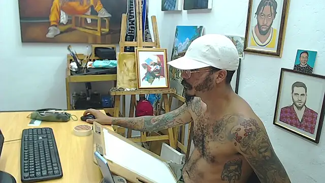 Snapshot of color_beat17 chatting on 12/12/24, 04:21 color beat17 online show from 12/12/24, 04:21