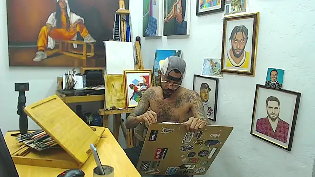 Snapshot of color_beat17 chatting on 12/23/24, 06:58 color beat17 online show from 12/23/24, 06:58