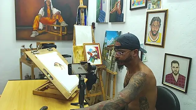 Snapshot of color_beat17 chatting on 01/12/25, 09:19 color beat17 online show from 01/12/25, 09:19