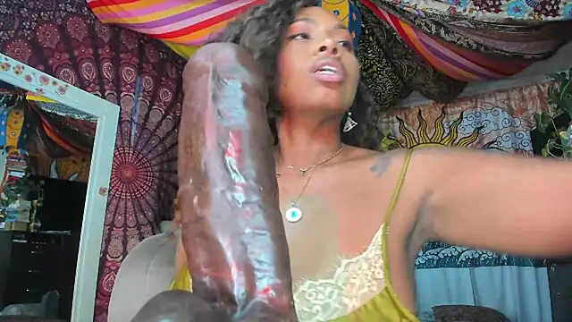 Snapshot of ElizaGrey_ chatting on 11/21/25, 10:58 ElizaGrey online show from 11/21/25, 10:58