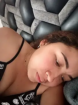 Snapshot of AfroditaBiker_ chatting on 11/11/25, 08:42 AfroditaBiker online show from 11/11/25, 08:42